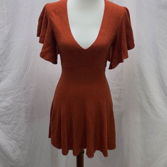 Free People flutter sleeve flare Knit dress XS rusty red brown - Picture 3 of 11